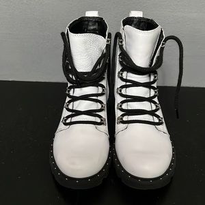Sorel Lennox Lace up boots